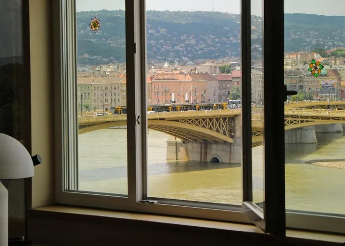 Riverside Gem In The Center Appartement Budapest